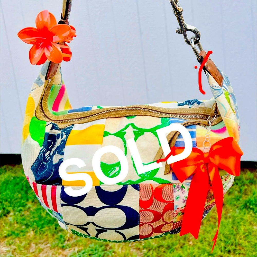 Vintage COACH Y2K Multicolor Patchwork
Hobo Shoulder Bag